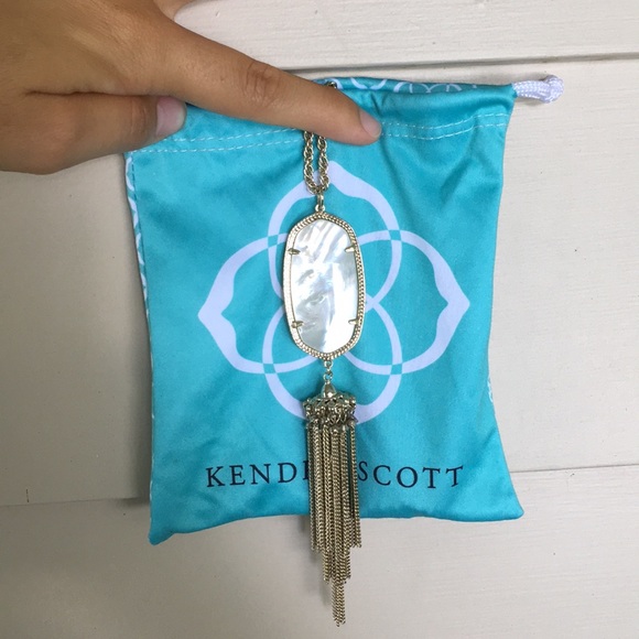 Kendra Scott Rayne Long Necklace in White Pearl - Picture 2 of 5